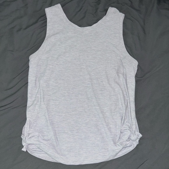 Set of 2 Old Navy Activewear Shirts - Picture 3 of 6